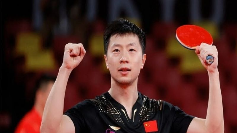 Vận Động Viên Bóng Bàn Ma Long