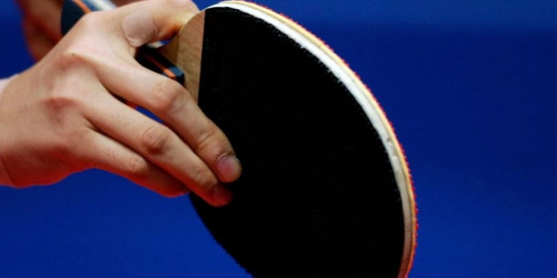 Kỹ Thuật Cầm Vợt Penhold Grip