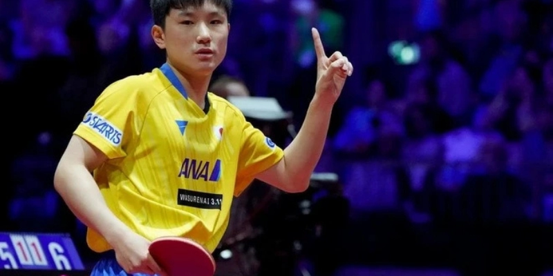 Vận Động Viên Bóng Bàn Harimoto Tomokazu